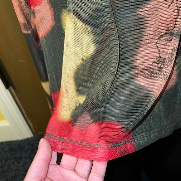 Sympli Floral Camo Mesh Crop Top Long Sleeve Size 8 - Picture 12 of 16